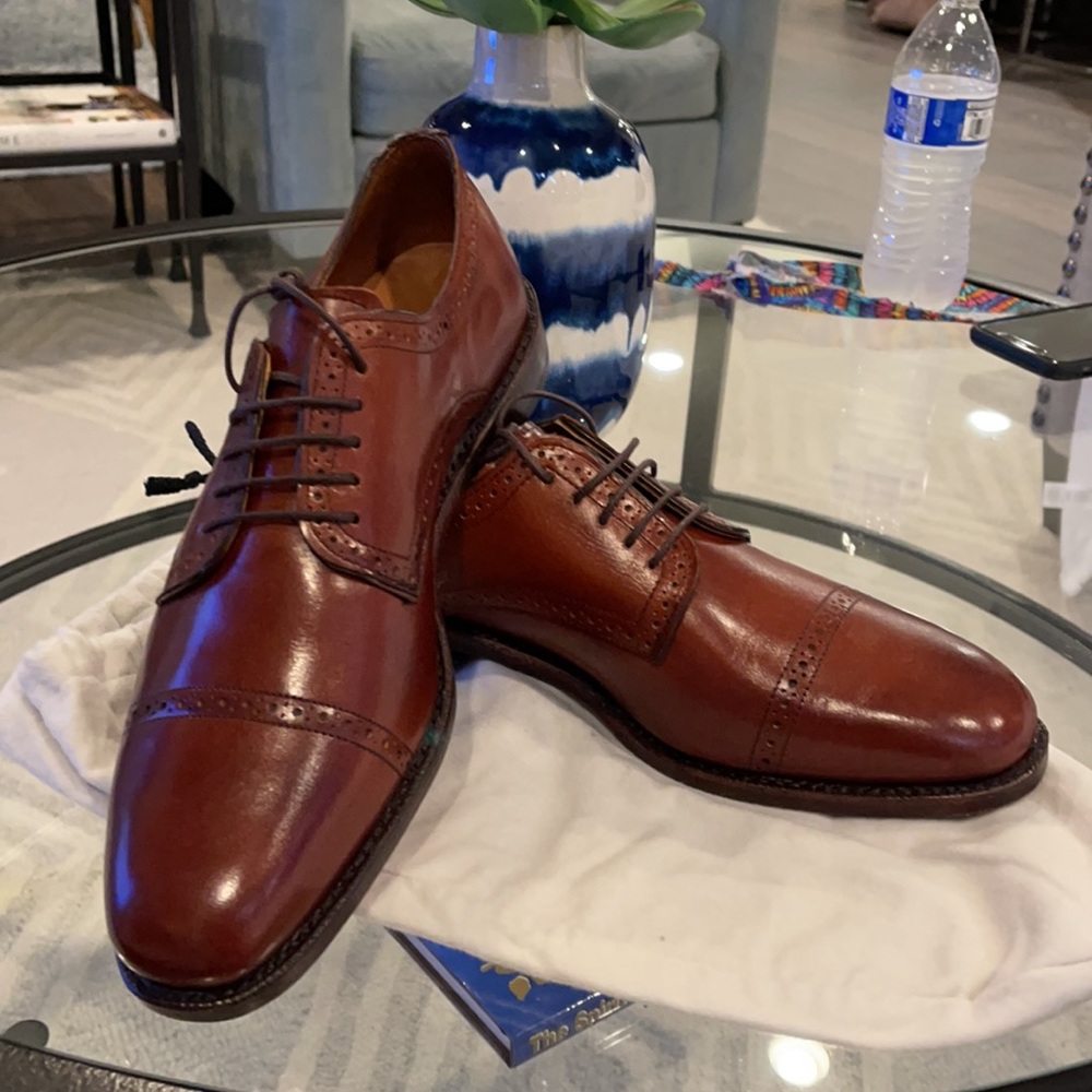 Allen Edmonds size 8.5 D width never used.